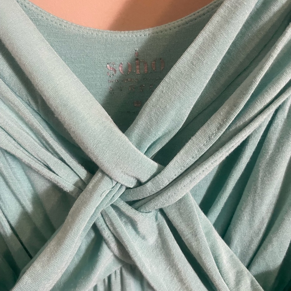 Elegant Aqua Sleeveless Dress - Picture 2 of 10